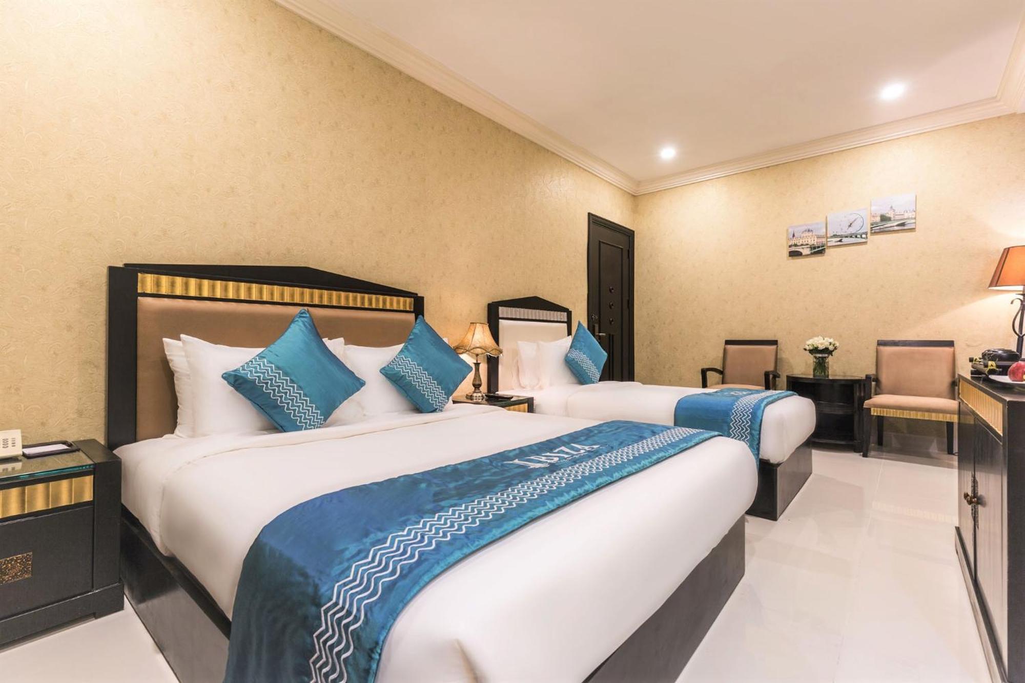 Ibiza Riverfront Da Nang Hotel Powered By Aston Exterior photo